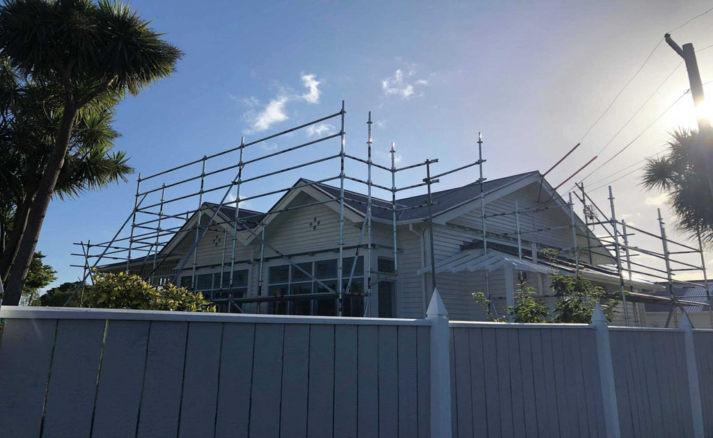 Scaffold For Roof-Edge Protection In Lower Hutt
